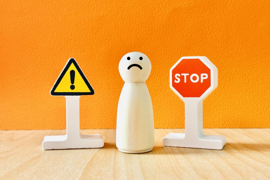 浮気調査　自分でやるリスク