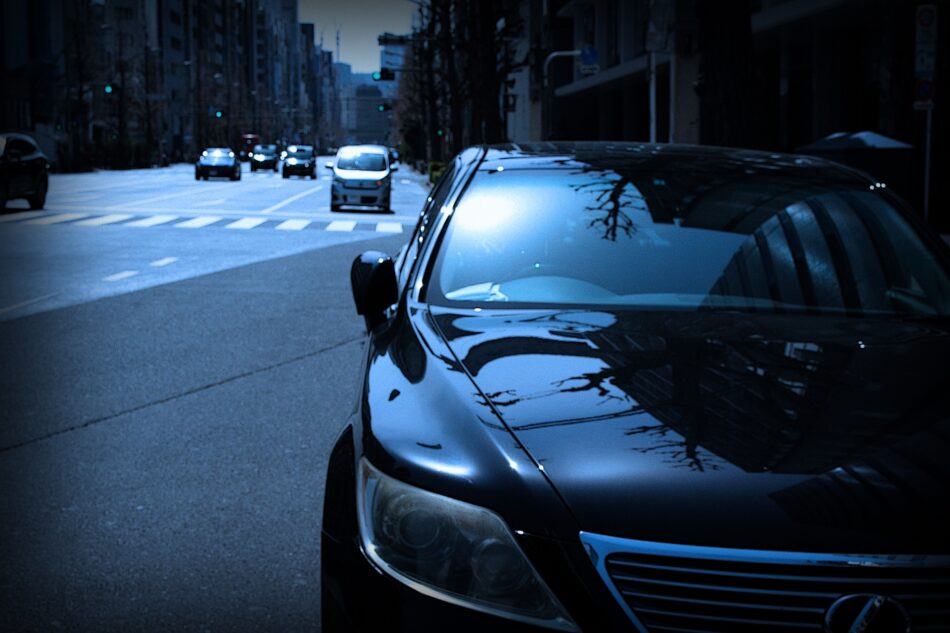 浮気調査　張り込み